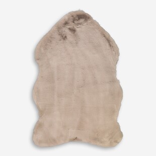 TK Maxx grauer Kunstfellteppich 19.99 Euro