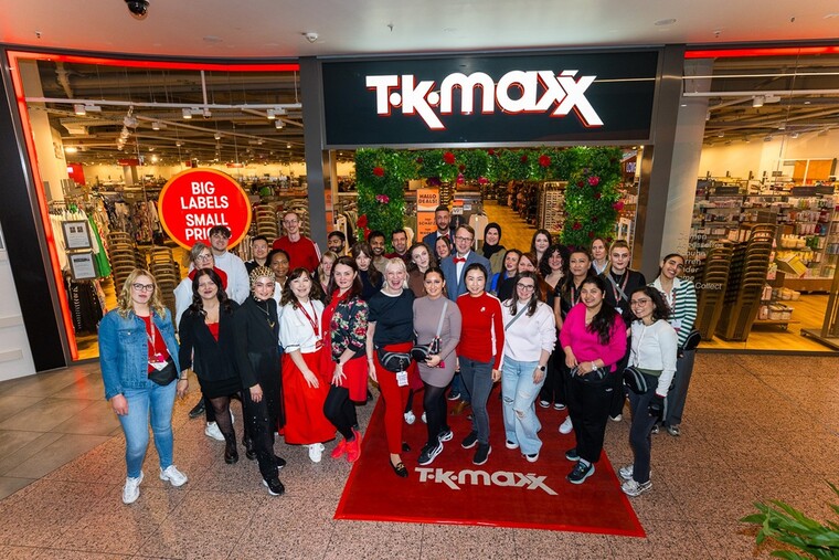 TK Maxx Berlin East Side Mall 1
